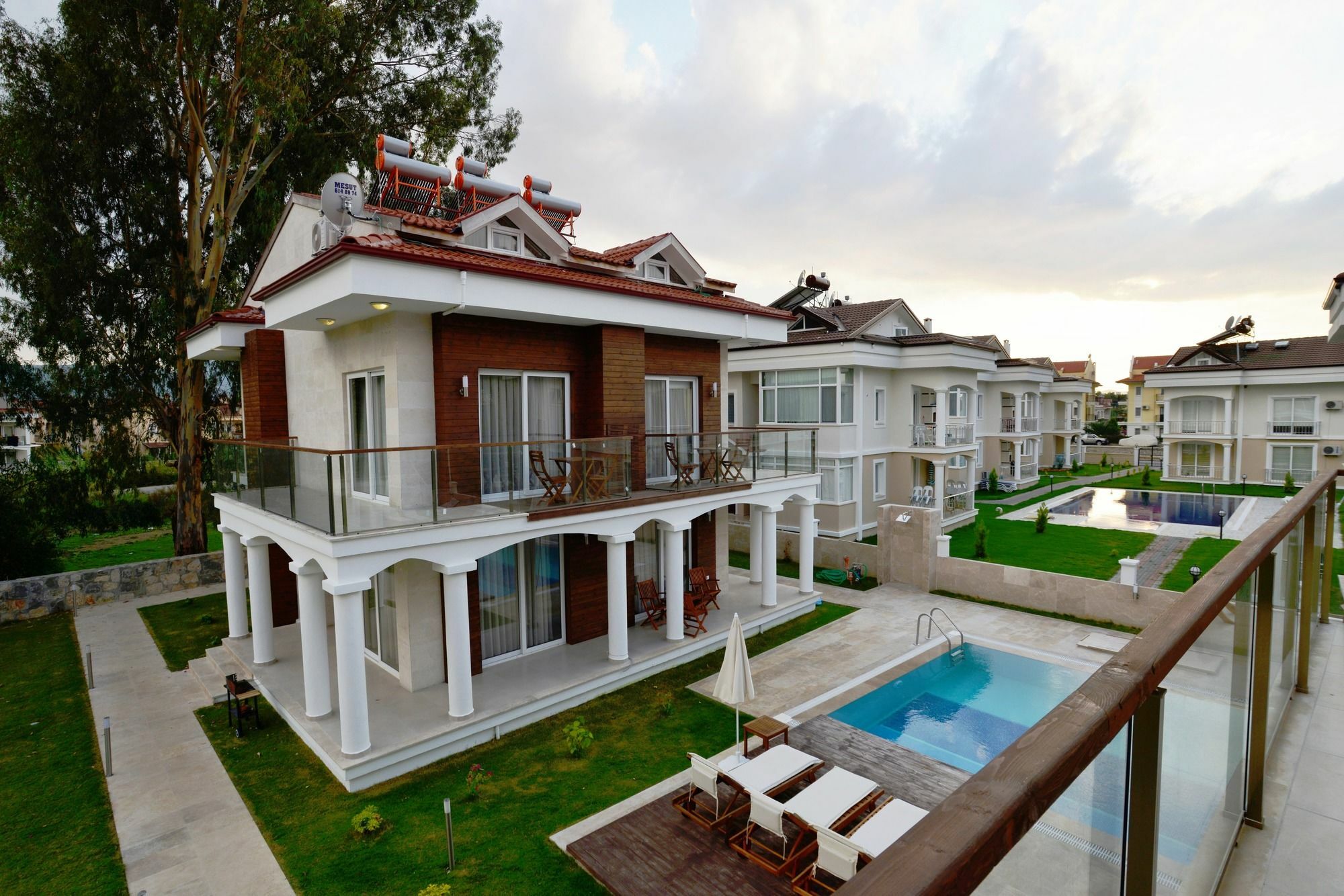Lighthouse Natalia Aparts Fethiye Exterior foto